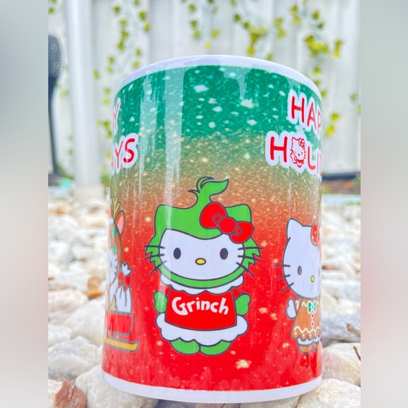 Hello Kitty Christmas mug🎄 - Picture 3 of 5